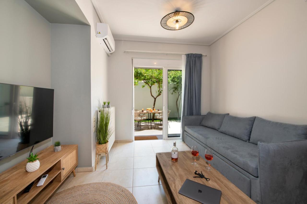 Inner City Retreat Apartment Ханья Экстерьер фото